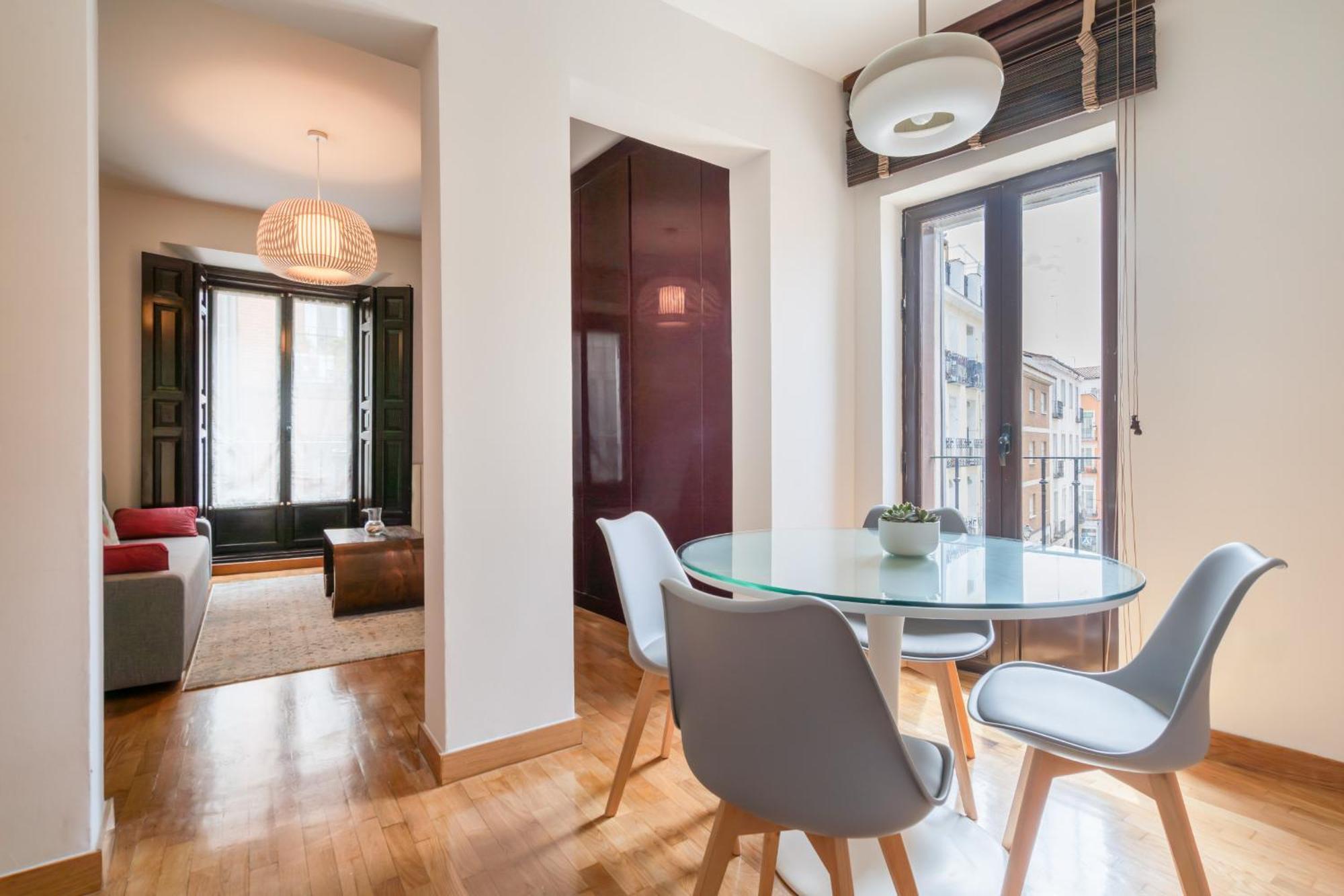 Apartamento Exterior En Lavapies Alquiler Temporal Madrid Dış mekan fotoğraf